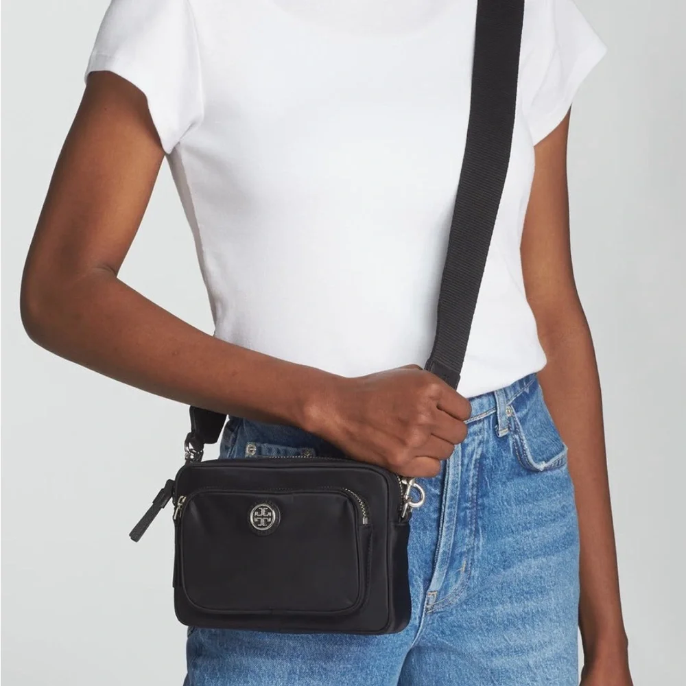 🎉NWT 🎉Tory Burch Mini Nylon Camera Crossbody Bag